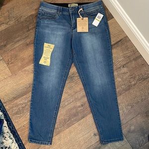 NWT Democracy “AB TECHNOLOGY” Jeans Size 14